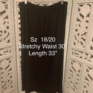 Skirts - PLUS BLACK LONG STRETCHY SKIRT Skirts - PLUS BLACK LONG STRETCHY SKIRT